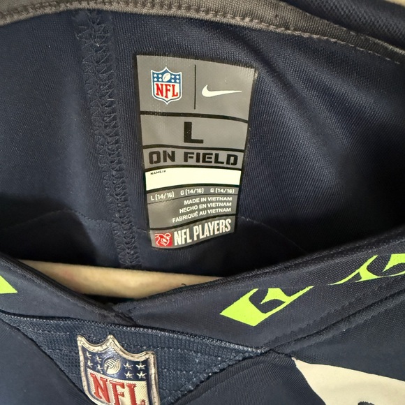 NFL Youth Seahawks Navy and Green Jersey - Picture 3 of 5